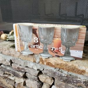 🆕Arcoroc 62510 Arques France 4oz. Wine Glass